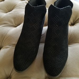 Black Crown Vintage Ankle boots